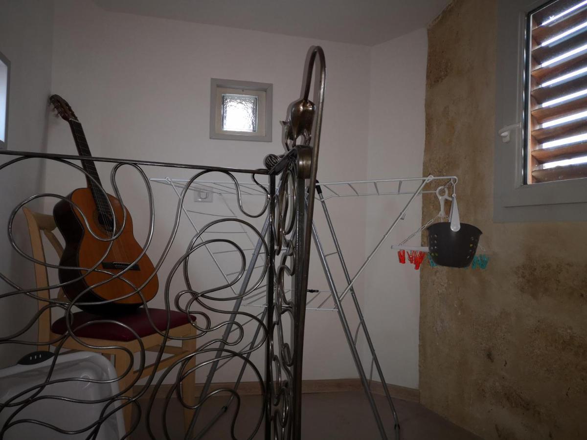 Montcalm Climatise En Plein Ecusson Apartment มงต์เปอลิเยร์ ภายนอก รูปภาพ