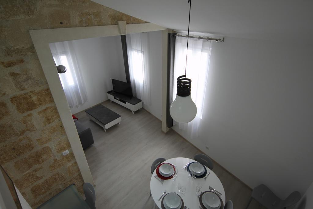 Montcalm Climatise En Plein Ecusson Apartment มงต์เปอลิเยร์ ภายนอก รูปภาพ